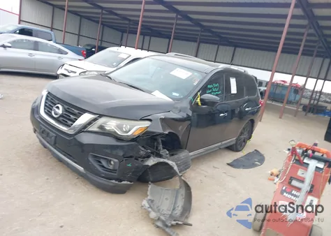 2017 Nissan Pathfinder Platinum из США, поврежденный, VIN 5N1DR2MN4HC686641